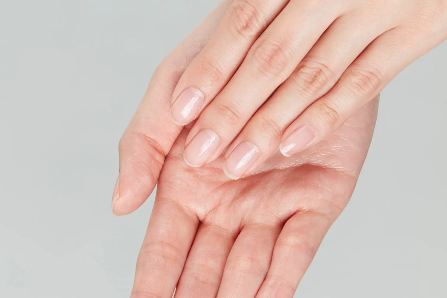 Best Nail Polish Remover That Works Fast Without Damage