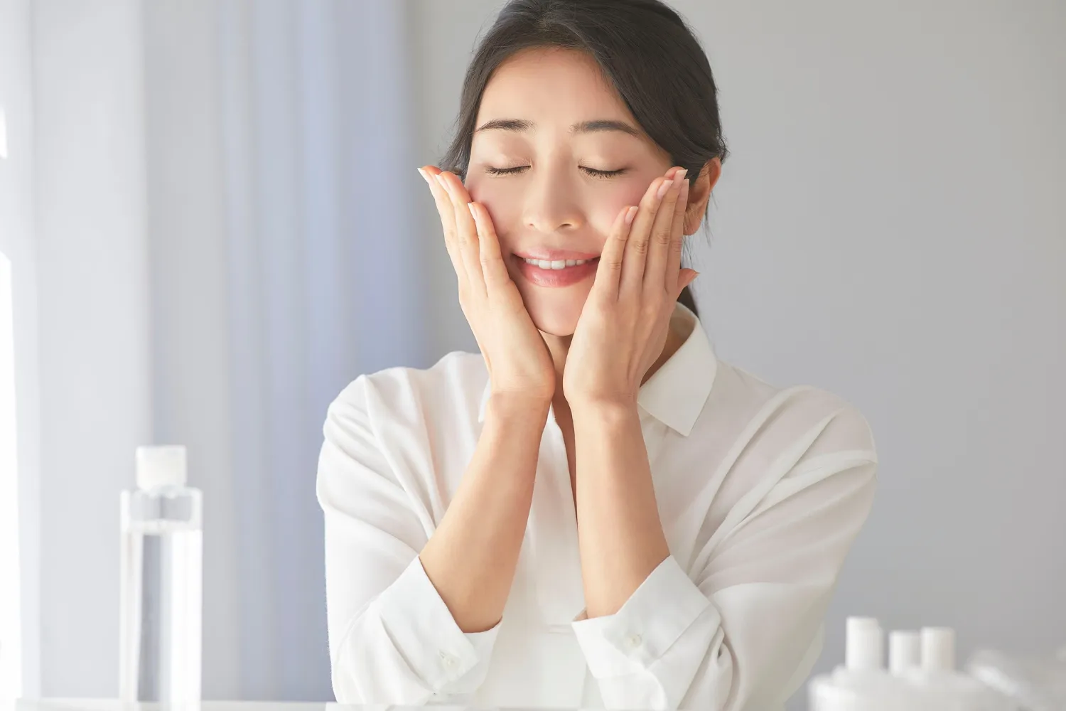 Best Face Moisturizer for Aging Skin Dermatologists Love